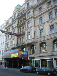 Wien Theater an der Wien Vorderhaus.jpg