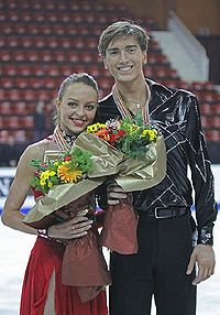 Екатерина Рязанова и Джонатан Гурейро в финале юниорского Гран-при 2007—2008 годов