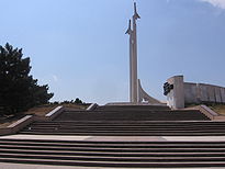 Monument to Courage, Heroism of Black Sea Aviators in Sevastopol.jpg