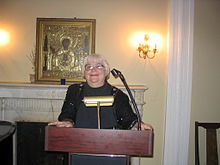  Вице-президент — Баронесса Елена фон Тизенгаузен.
