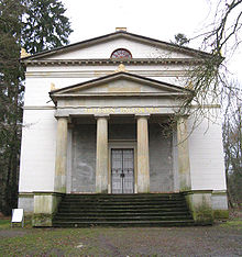 Ludwigslust Helenen-Paulownen-Mausoleum.jpg