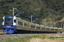 JR East 255 Limited Express Sazanami.jpg