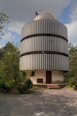 Kopula Obserwatorium w Ostrowiku.jpg