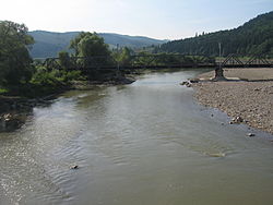 Moldova River2.jpg