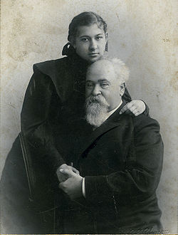 Portrait of Hieronymus Krause with daughter Vera .jpg