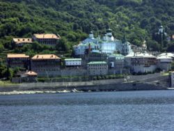 Вид на монастырь Россикон