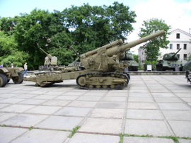 203-мм гаубица обр. 1931 года Б-4 в Минском Музее Великой Отечественной войны, Белоруссия