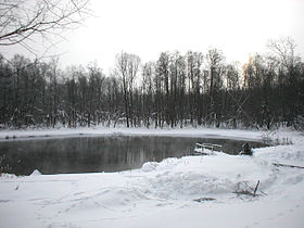 Большое Голубое озеро у Большой Пучины зимой