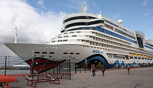 AIDAluna в порту Хельсинки