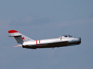 Mikoyan-Gurevich MiG-17 Fresco cn 1C1611 (N217SH).jpg