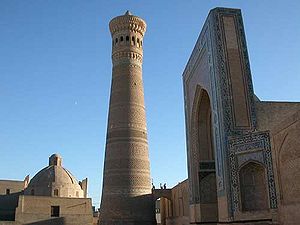 мечеть Калян и минарет Калян