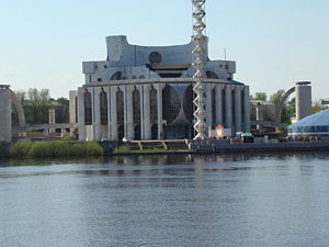 Theatre Velikiy Novgorod.JPG
