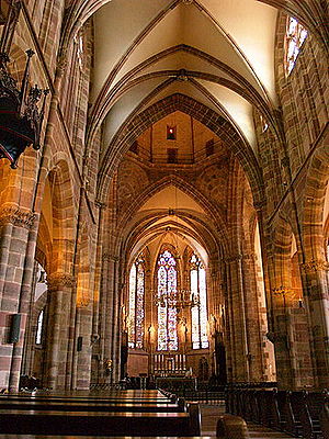 Wissembourg abbey interior.jpg