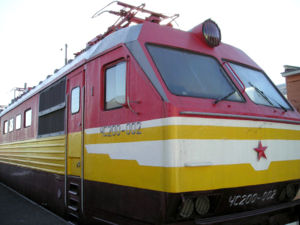 ЧС200-002 в железнодорожном музее Варшавского вокзала в Санкт-Петербурге